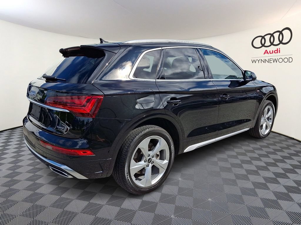 Used 2023 Audi Q5 2.0T Premium Plus w/ Premium Plus Package AWD/4WD image 6