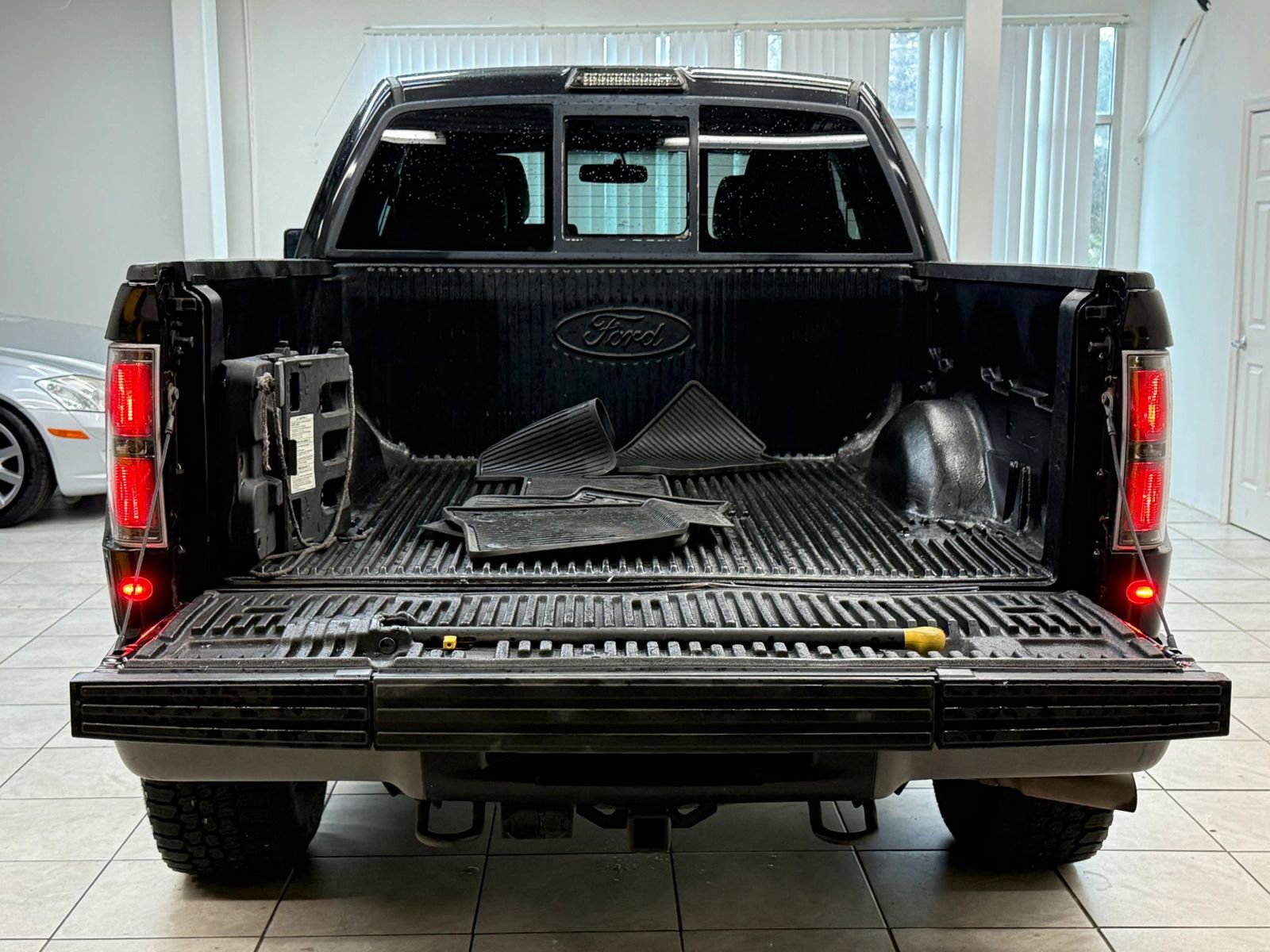 Used 2010 Ford F150 Raptor AWD/4WD image 20