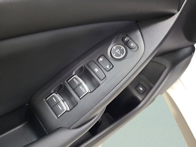 Used 2022 Honda Accord Sport image 24