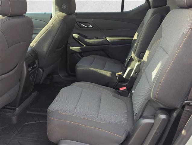 Used 2021 Chevrolet Traverse LT FWD image 9