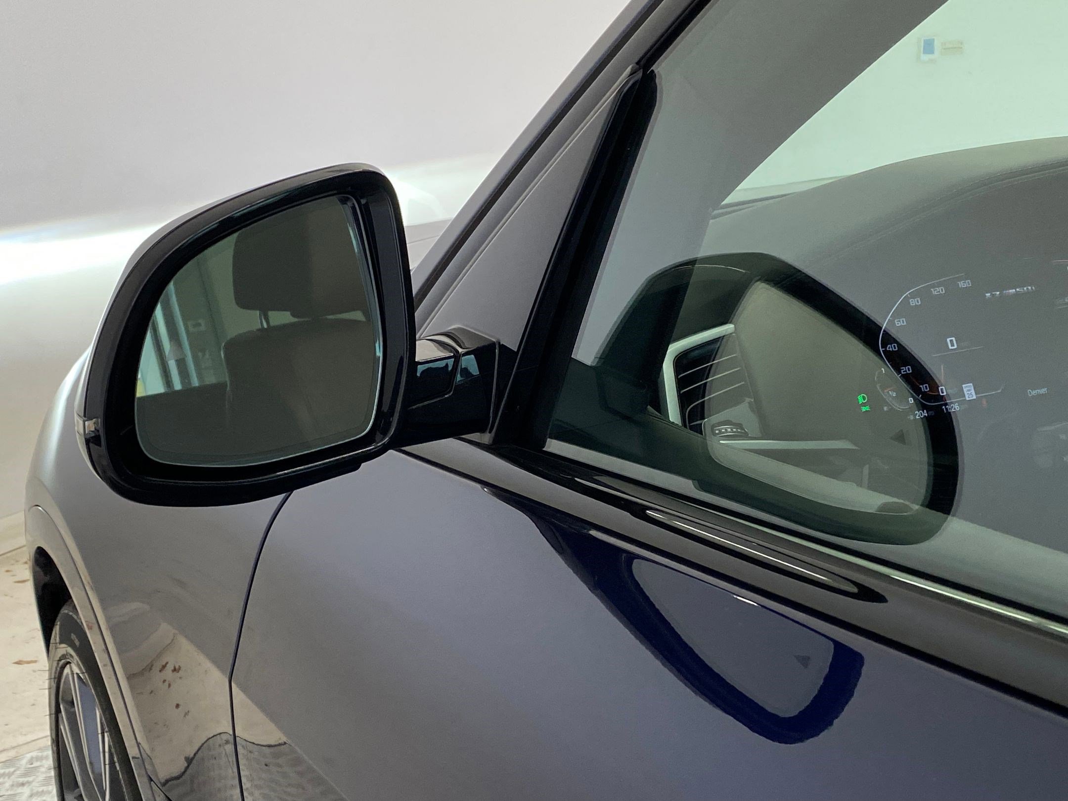 Used 2022 BMW X7 M50i w/ Dynamic Handling Package image 22