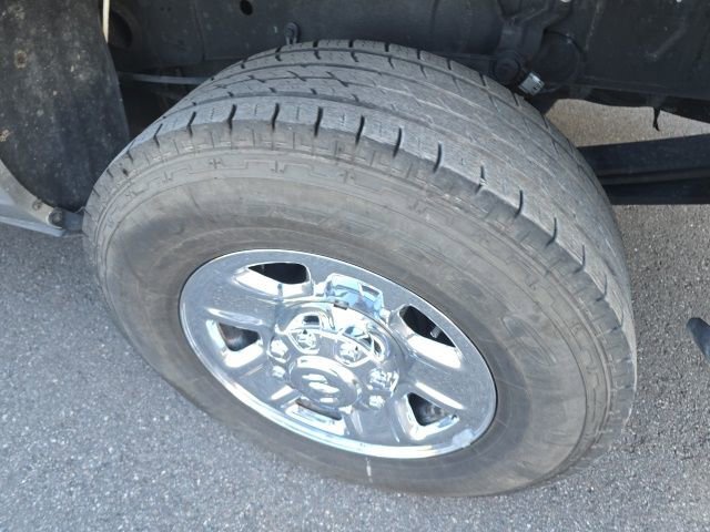 Used 2024 RAM 3500 Tradesman w/ Chrome Appearance Group image 7