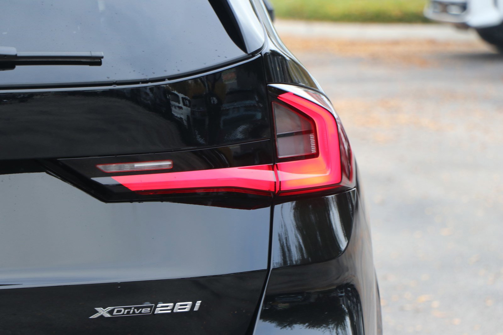 Certified 2025 BMW X1 xDrive28i w/ Technology Package image 11