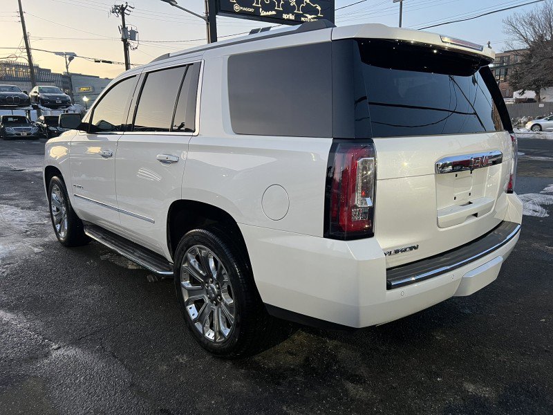 Used 2016 GMC Yukon Denali w/ Open Road Package image 4