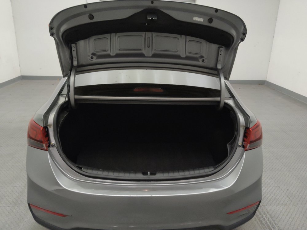 Used 2021 Hyundai Accent SE FWD image 29