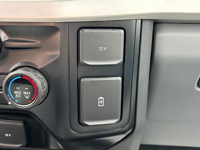New 2025 Ford F250 XL w/ FX4 Off-Road Package image 38