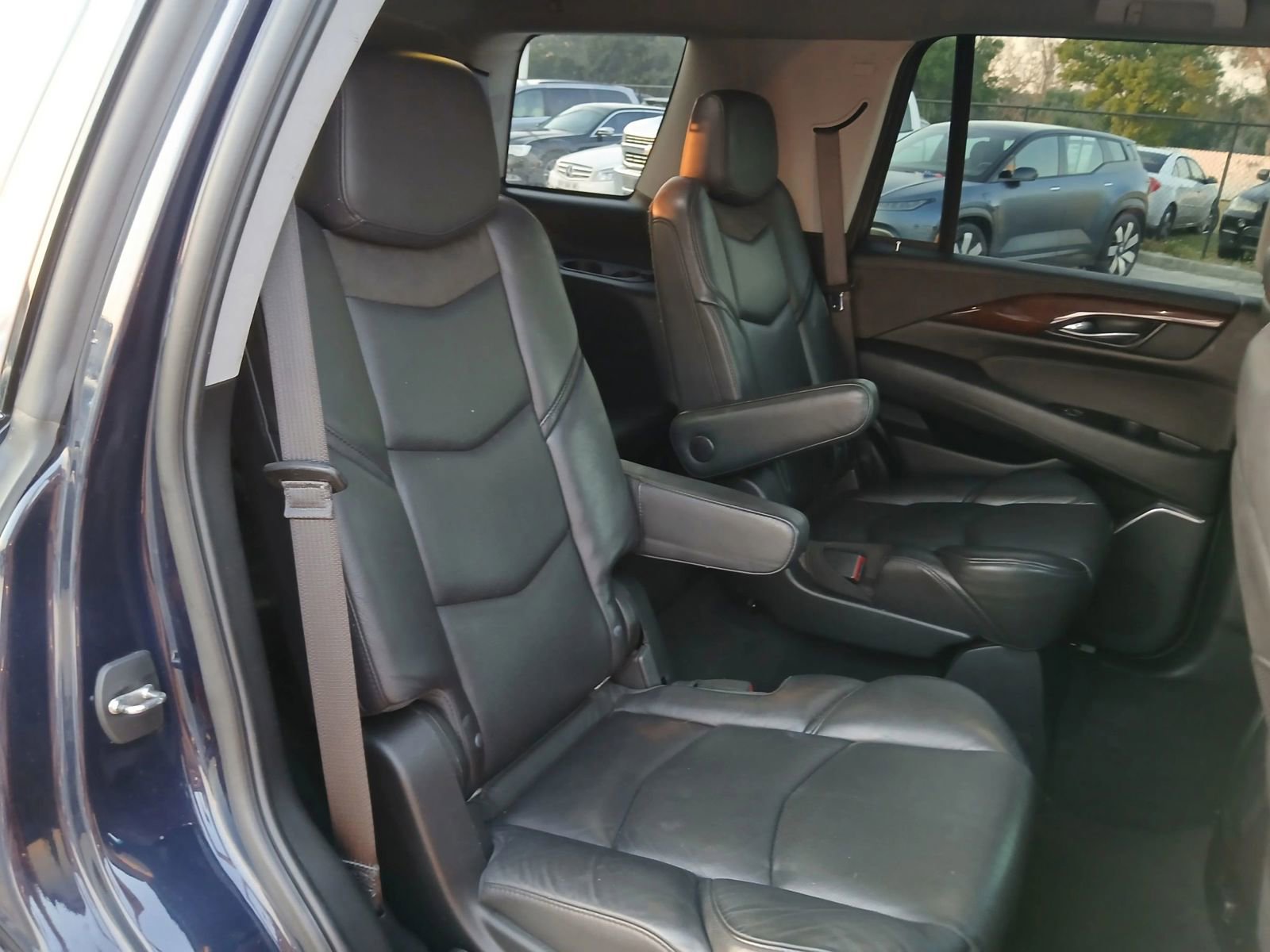 Used 2019 Cadillac Escalade 2WD image 12