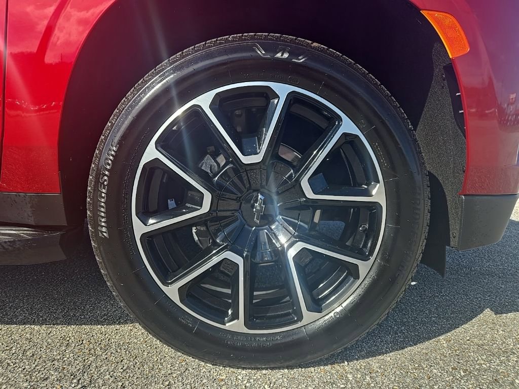 Used 2024 Chevrolet Tahoe RST w/ Luxury Package image 31