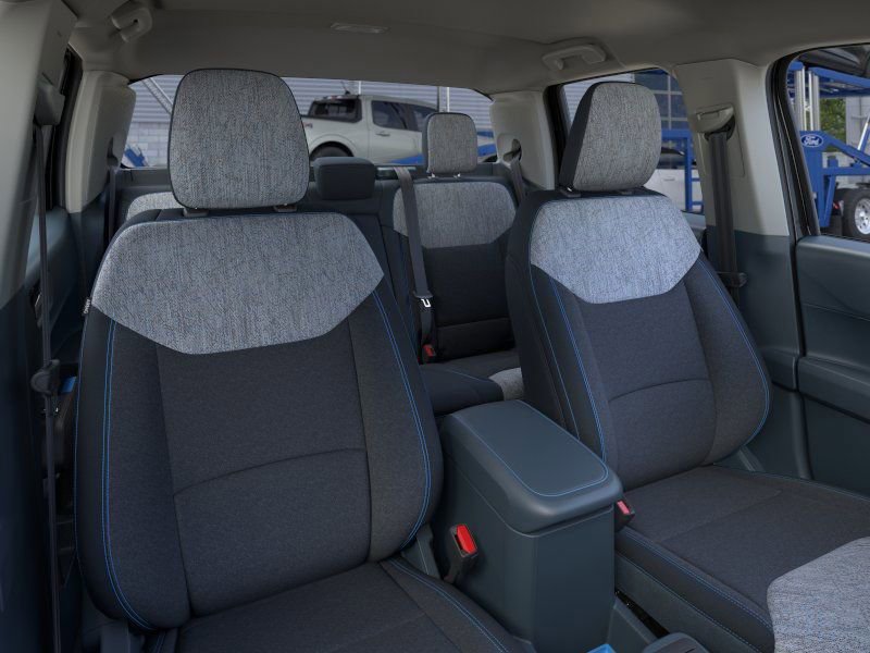 New 2025 Ford Maverick XLT image 23