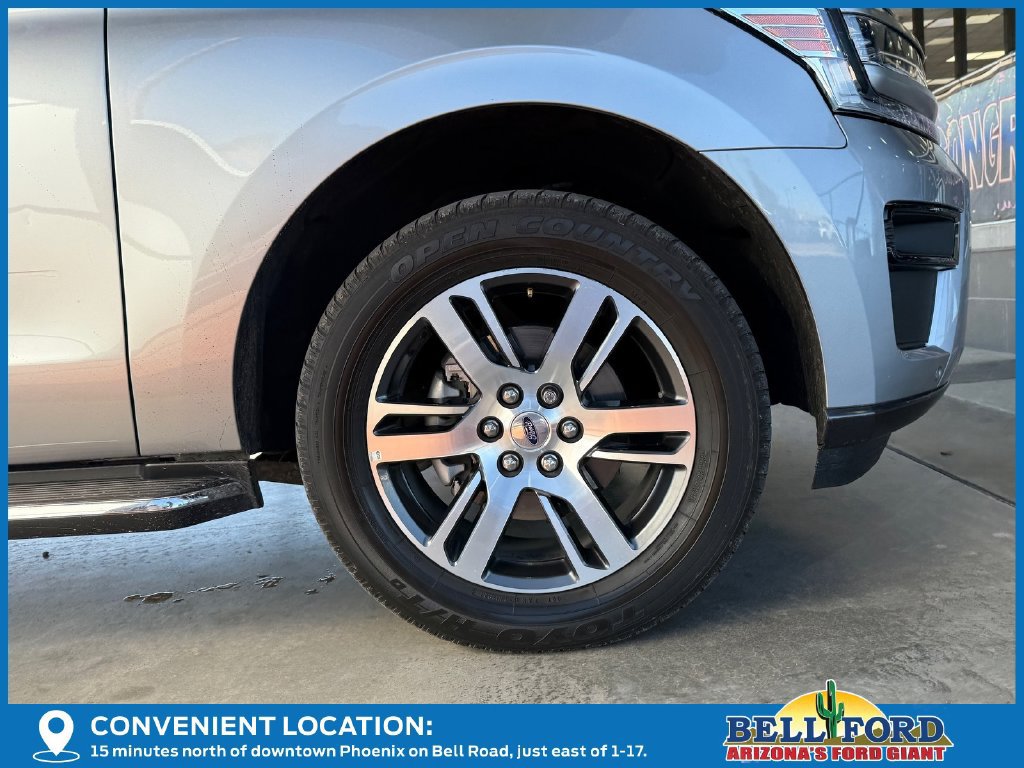 Used 2023 Ford Expedition XLT AWD/4WD image 6