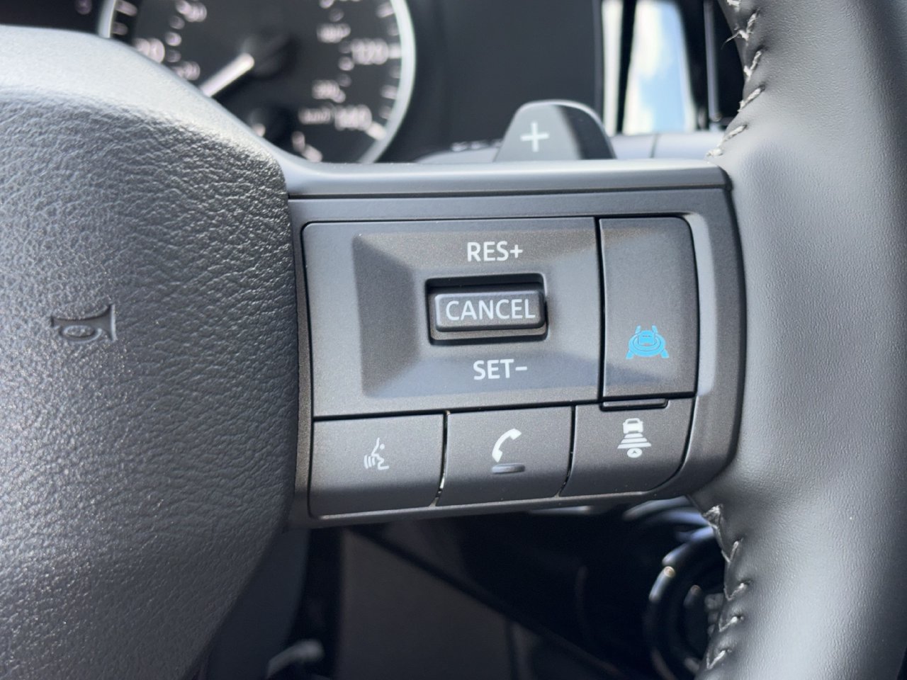 New 2026 Nissan Pathfinder SV FWD image 12