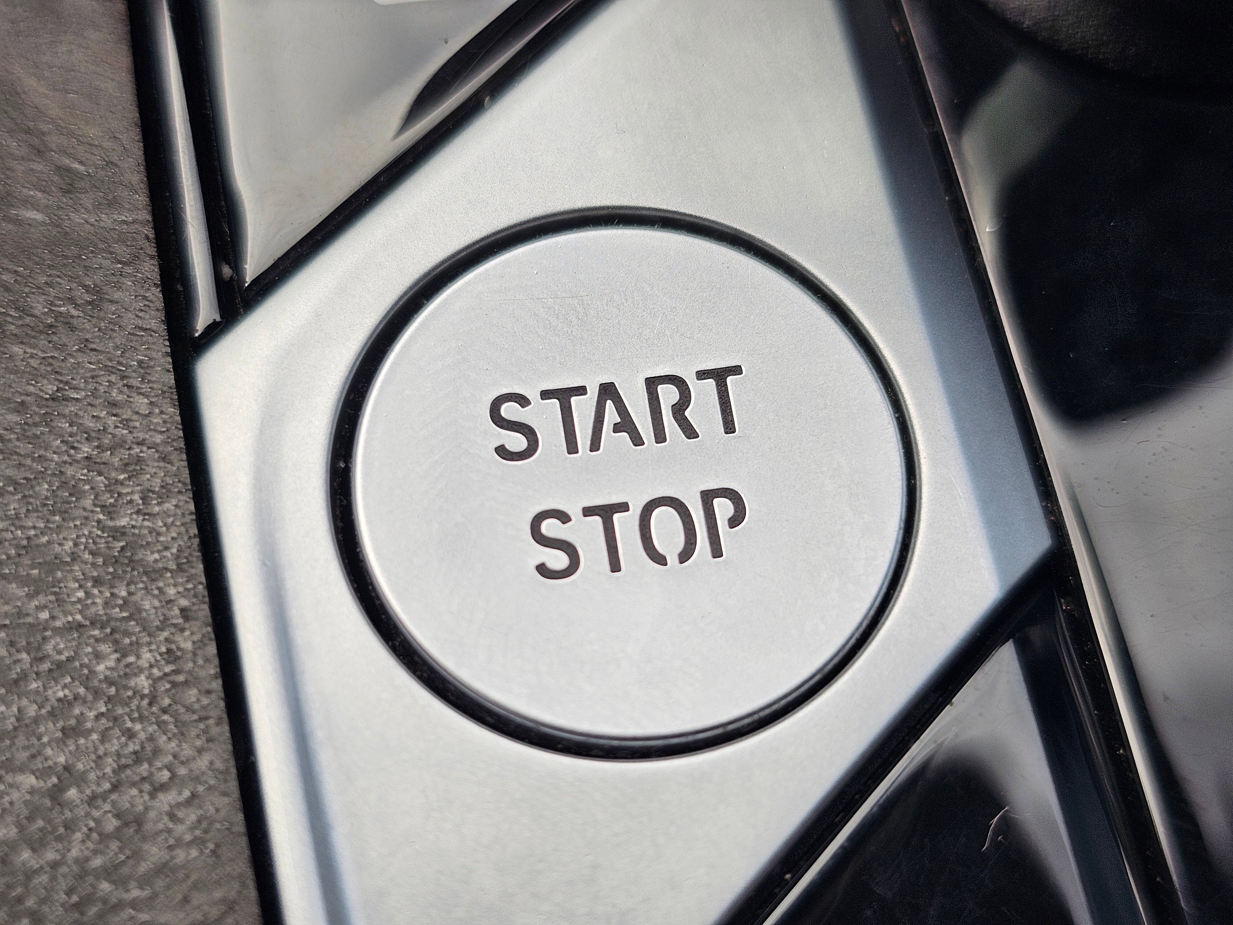 Used 2022 BMW X5 xDrive45e w/ Premium Package image 22