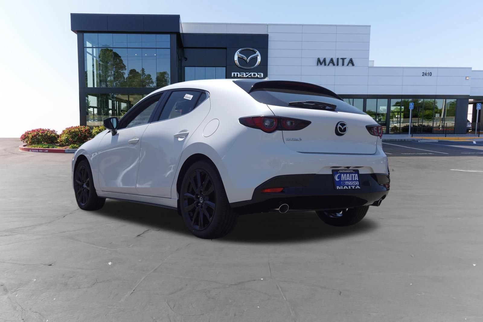 New 2026 MAZDA MAZDA3 2.5 S Hatchback w/ Premium Pkg FWD image 6