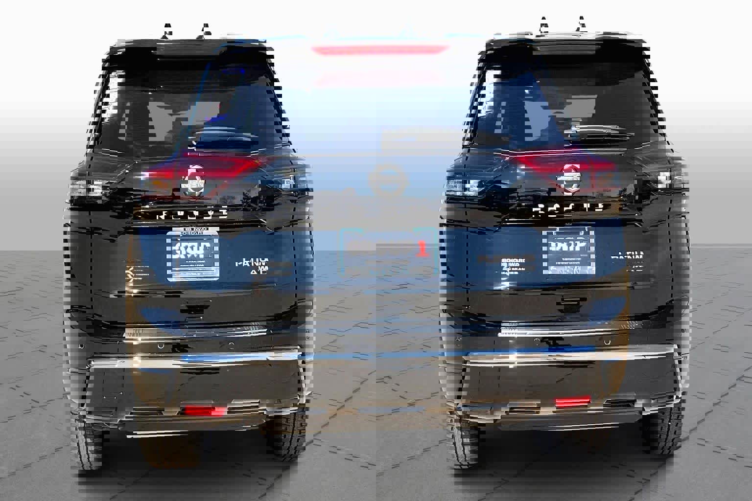 New 2026 Nissan Rogue Platinum image 4