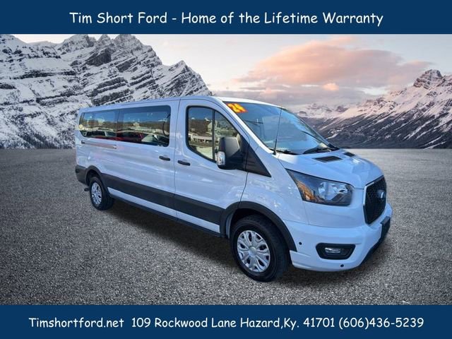Used 2024 Ford Transit 350 XLT image 4