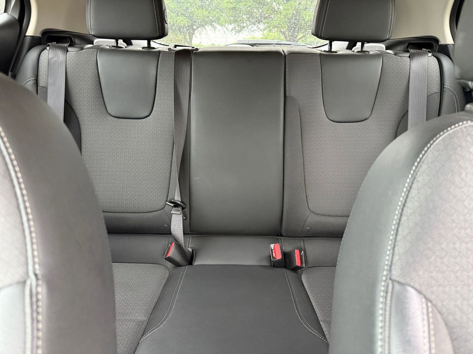 Used 2025 Buick Encore GX Preferred FWD image 38