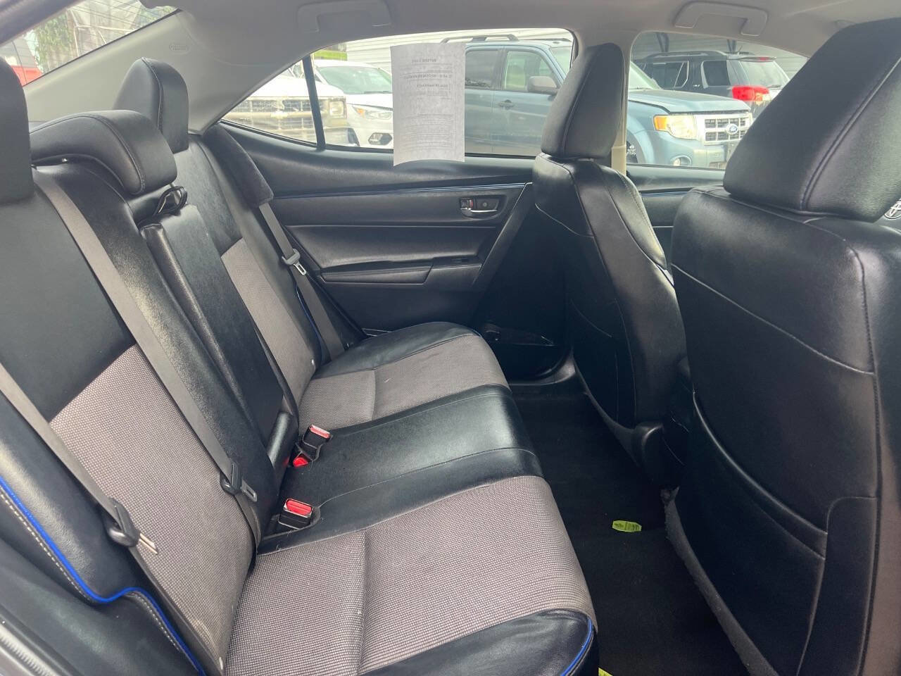 Used 2017 Toyota Corolla SE image 8