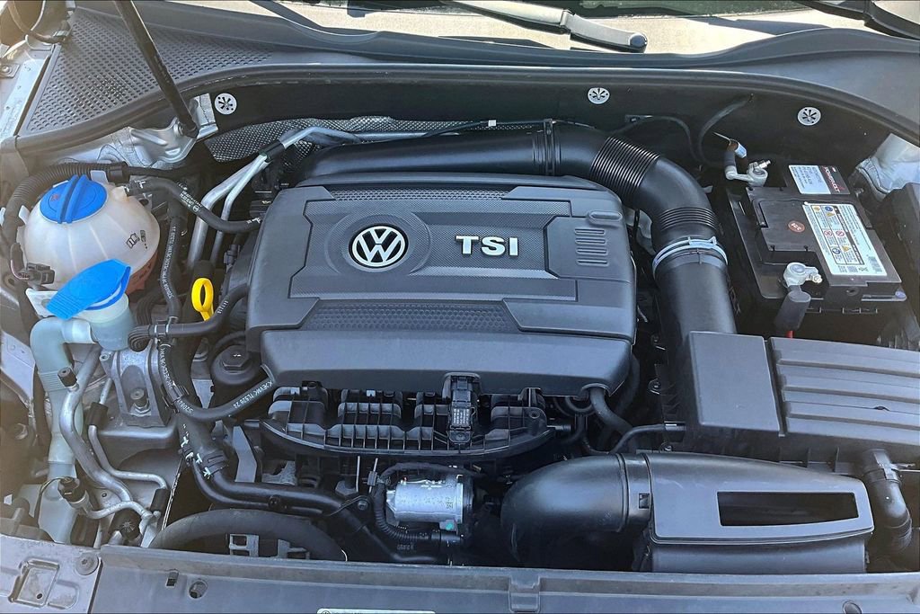 Used 2014 Volkswagen Passat 1.8T Wolfsburg Edition FWD image 30