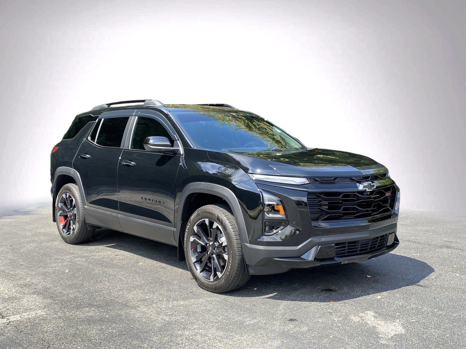 Used 2026 Chevrolet Equinox RS w/ Safety and Technology Package FWD image 2