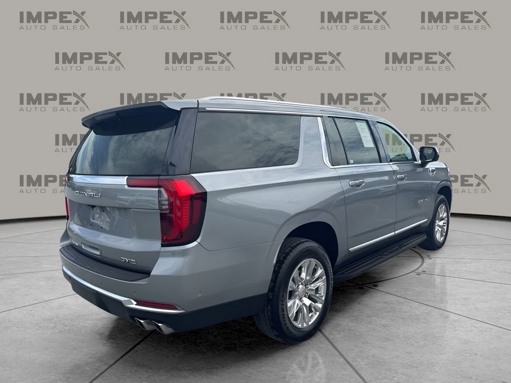 Used 2025 GMC Yukon XL Denali AWD/4WD image 5