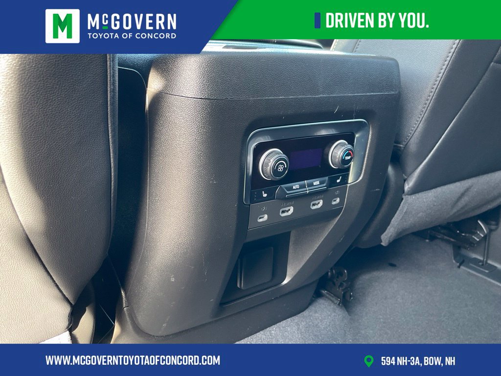 Used 2023 Chevrolet Tahoe Premier w/ Advanced Technology Package AWD/4WD image 26