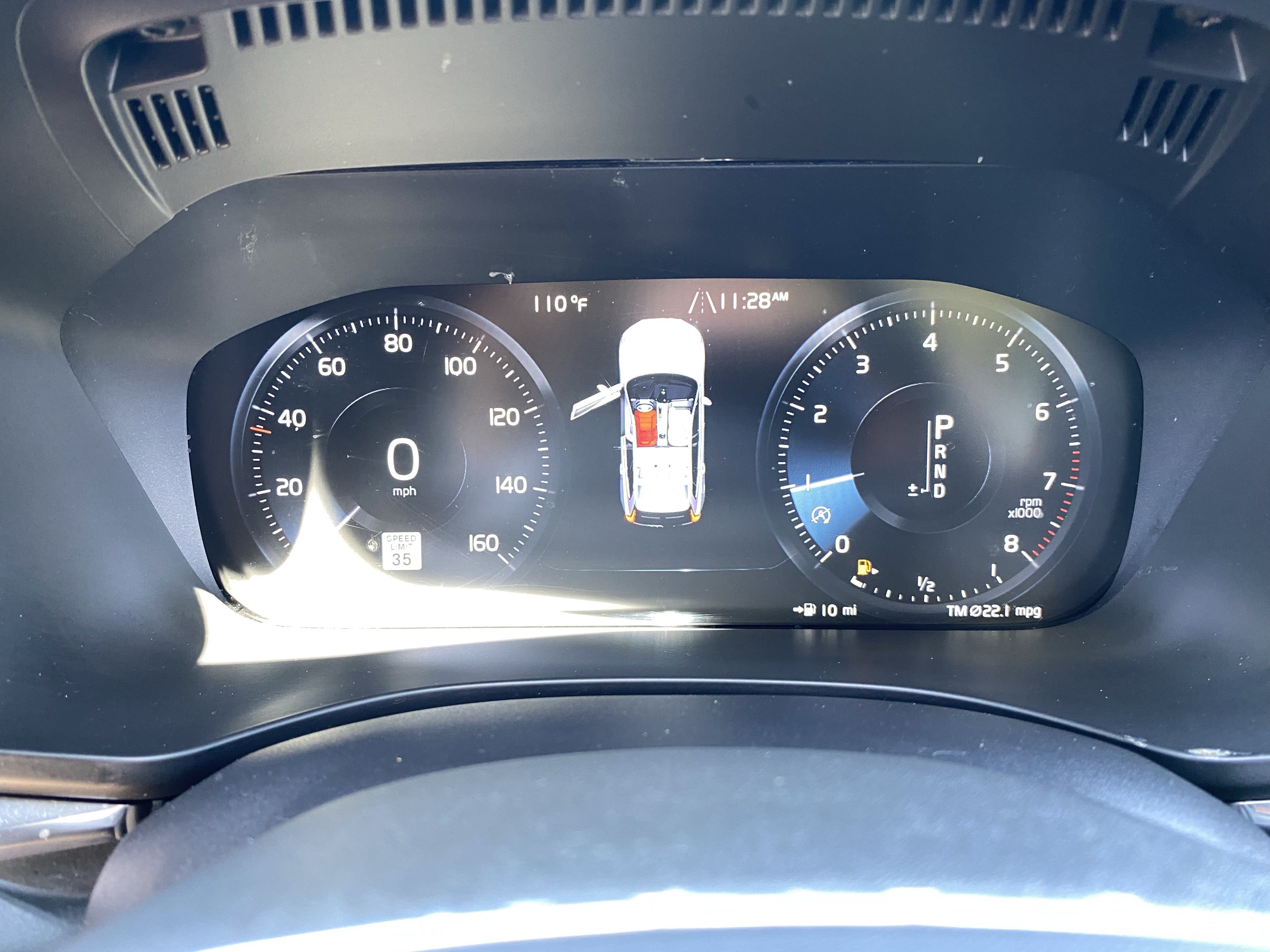 Used 2021 Volvo XC60 T5 Momentum FWD image 24