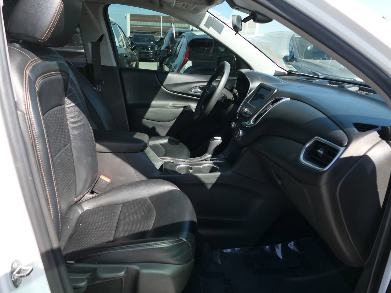 Used 2020 Chevrolet Equinox LT image 26
