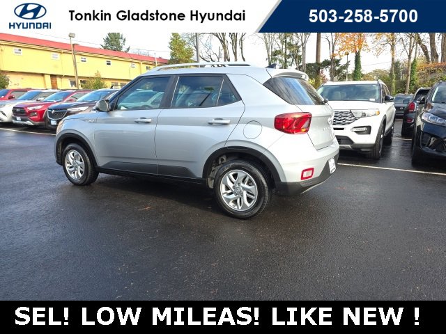 Used 2020 Hyundai Venue SEL w/ Convenience Package image 7