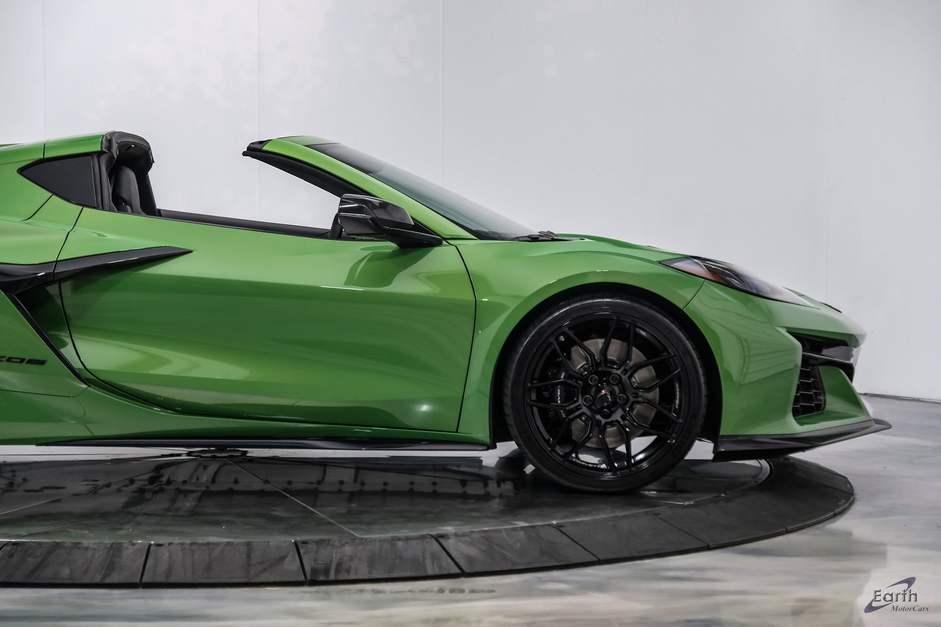 Used 2026 Chevrolet Corvette Z06 RWD image 34