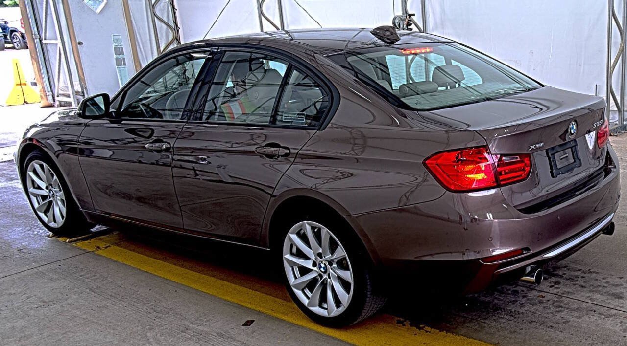 Used 2013 BMW 335i xDrive Sedan AWD/4WD image 3