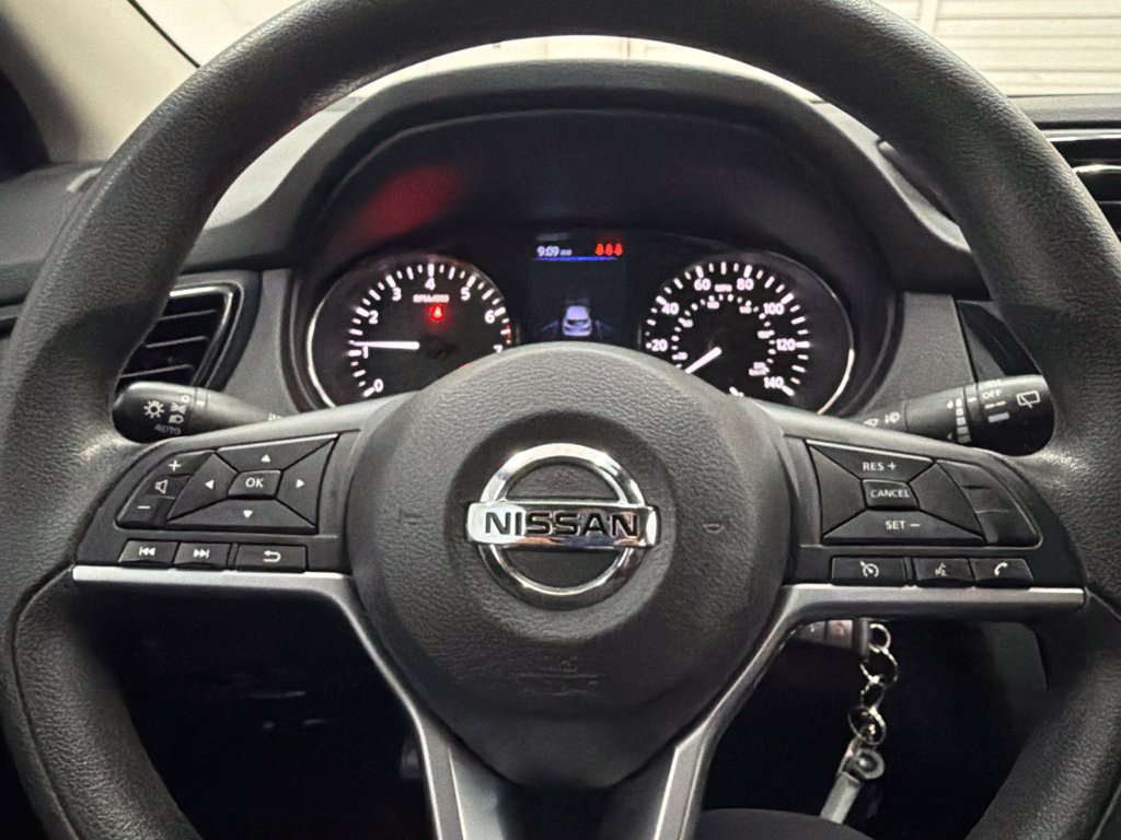 Used 2020 Nissan Rogue Sport S w/ Appearance Package FWD image 16