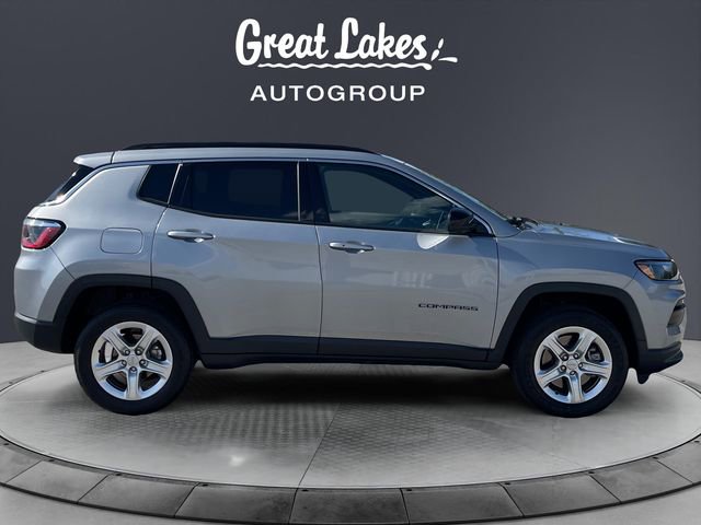 Used 2023 Jeep Compass Latitude w/ Convenience Group image 6