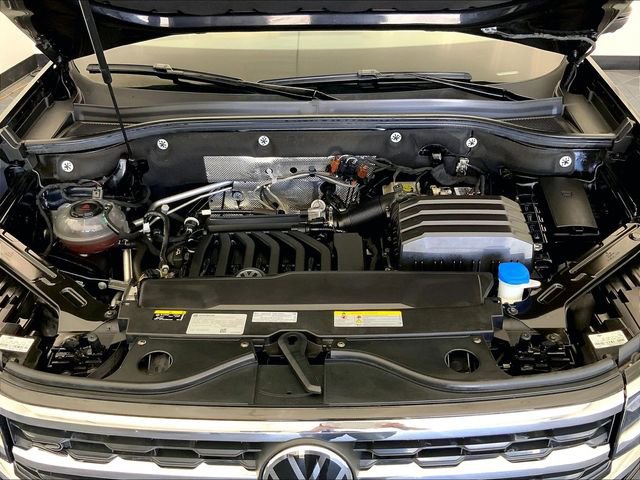 Used 2023 Volkswagen Atlas Cross Sport SEL Premium R-Line image 10