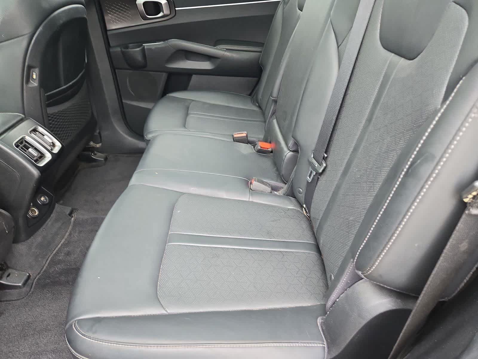 Used 2021 Kia Sorento S w/ Panoramic Sunroof Package FWD image 18