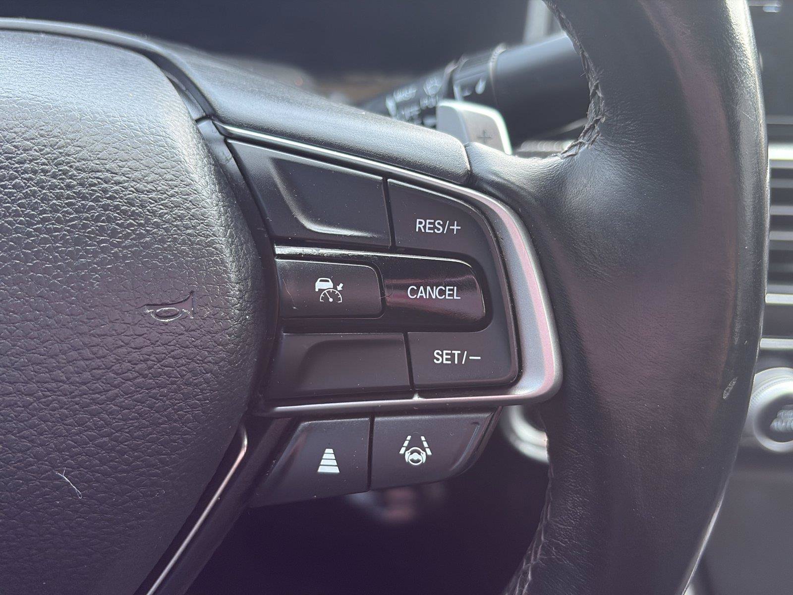 Used 2022 Honda Accord Sport image 16