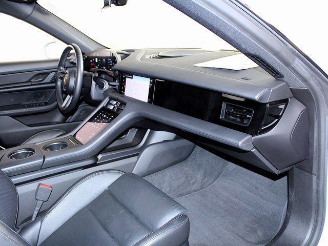 Certified 2020 Porsche Taycan 4S image 27