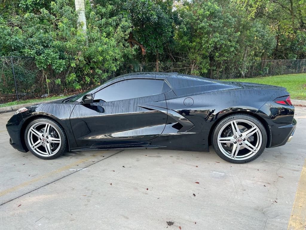 Used 2026 Chevrolet Corvette Stingray Convertible w/ 1LT image 4