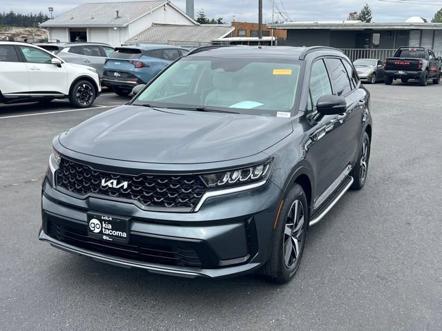 Certified 2022 Kia Sorento S FWD image 3