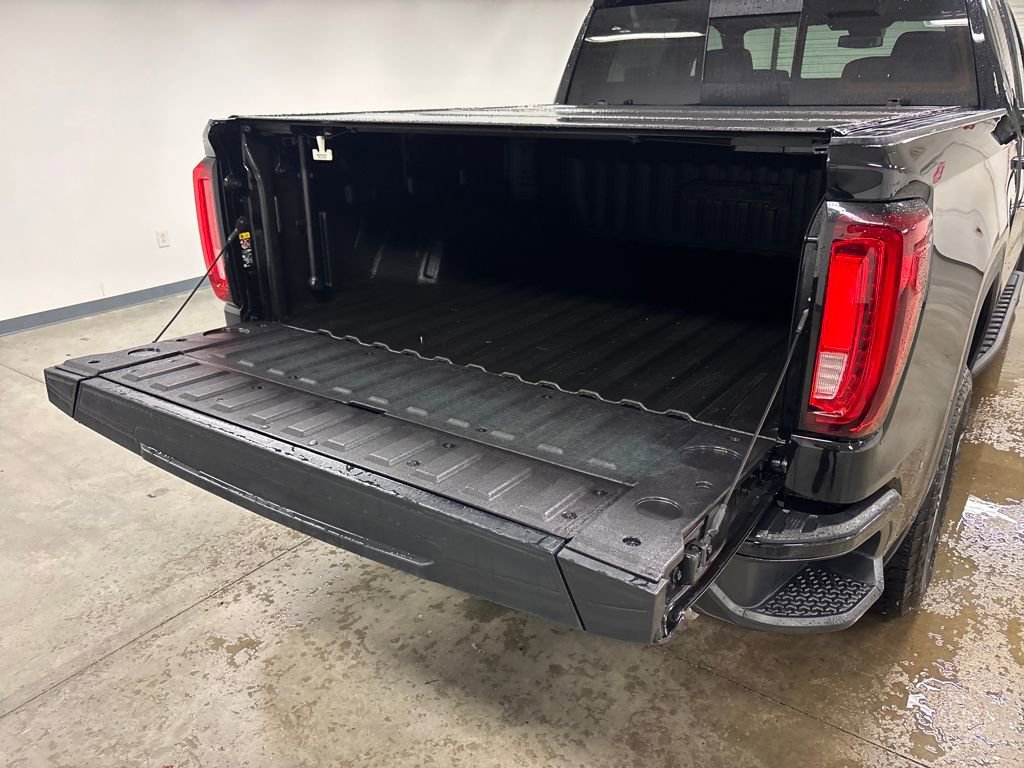 Used 2024 GMC Sierra 1500 AT4 w/ AT4 Premium Package image 18