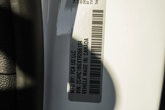 New 2026 Chrysler Pacifica Select image 46