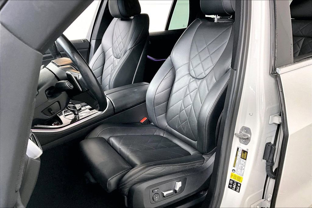 Used 2023 BMW X5 xDrive40i image 25
