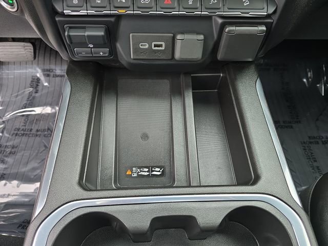 Certified 2020 Chevrolet Silverado 3500 LTZ w/ LTZ Premium Package image 18