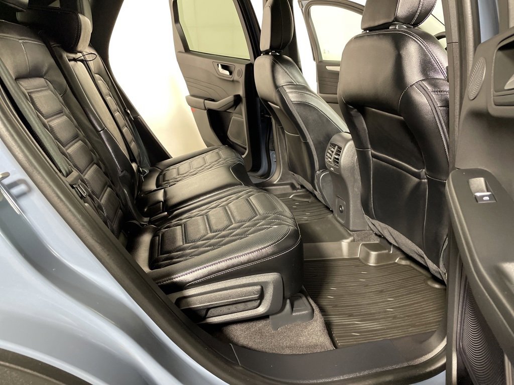 Used 2024 Ford Escape SE w/ PHEV Premium Package image 30