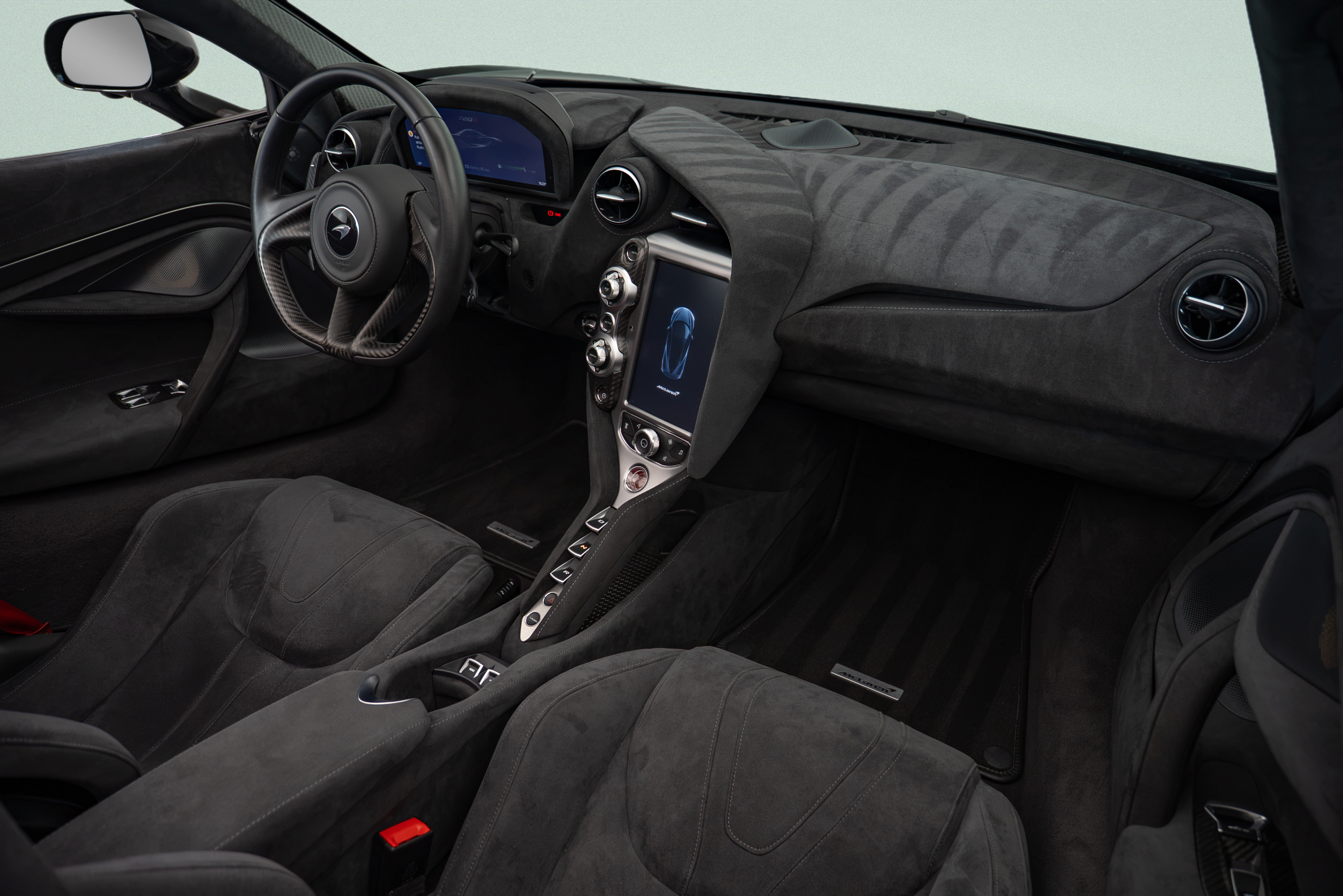 Used 2021 McLaren 720S Performance RWD image 9