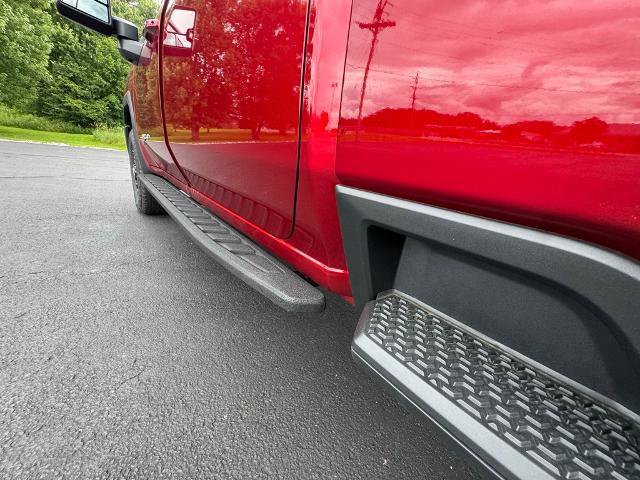 New 2025 GMC Sierra 2500 AT4 w/ AT4 Premium Plus Package image 38