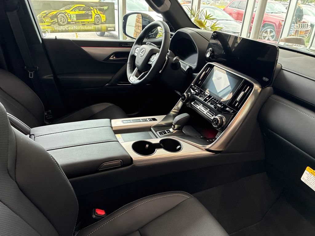 New 2026 Lexus LX 700h F Sport AWD/4WD image 9