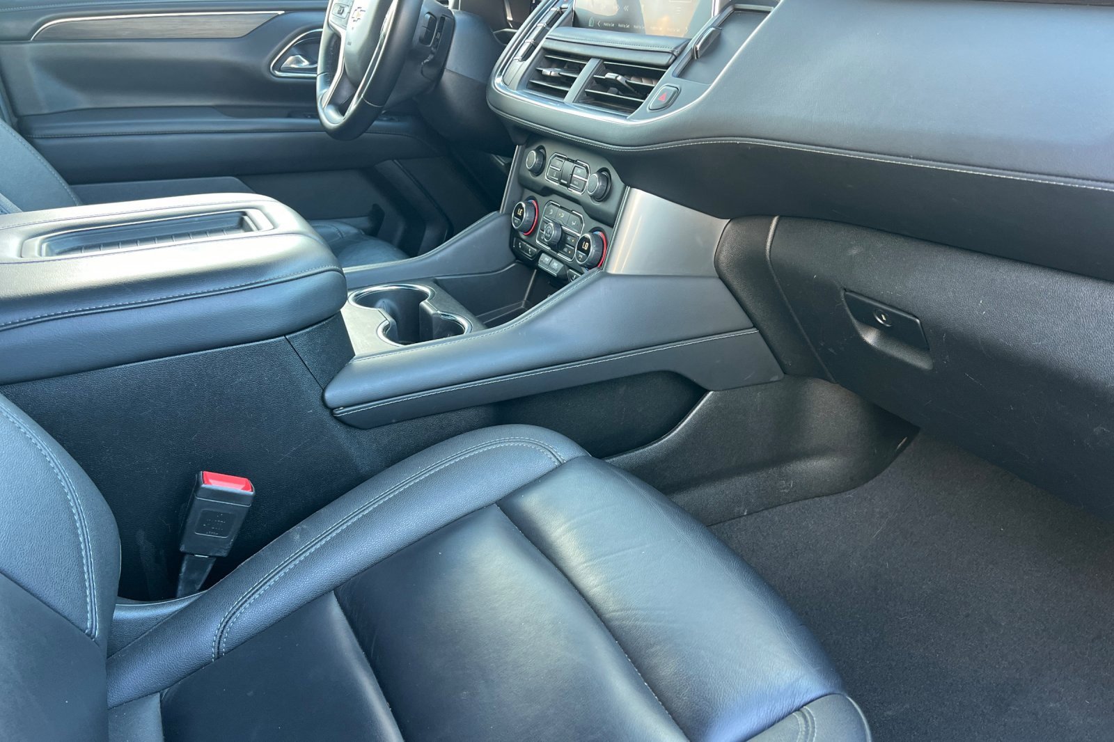 Used 2024 Chevrolet Tahoe LT image 19