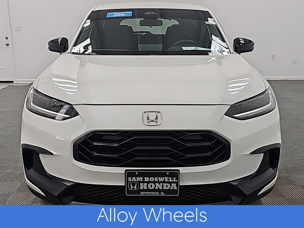 Used 2023 Honda HR-V Sport image 4