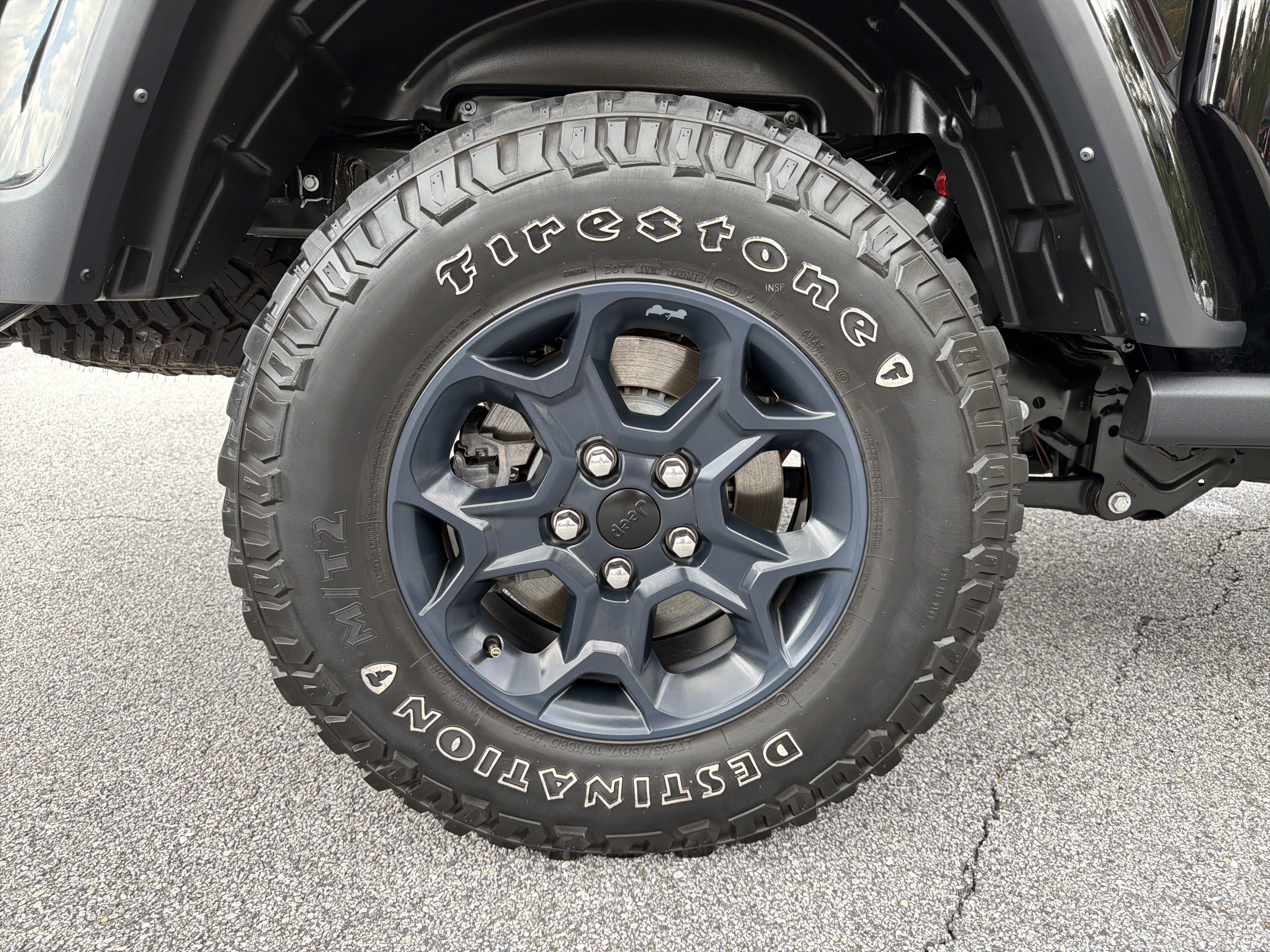 Used 2023 Jeep Gladiator Sport AWD/4WD image 21