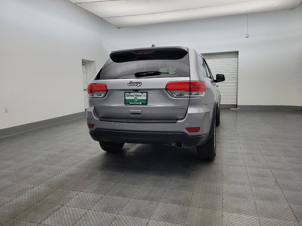 Used 2018 Jeep Grand Cherokee Laredo image 7